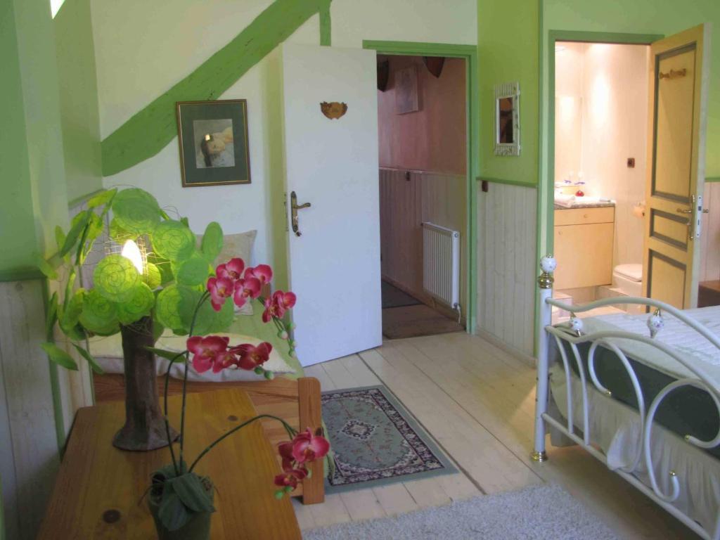 Chambres D'Hotes Les Pensees Douces Auxerre Room photo