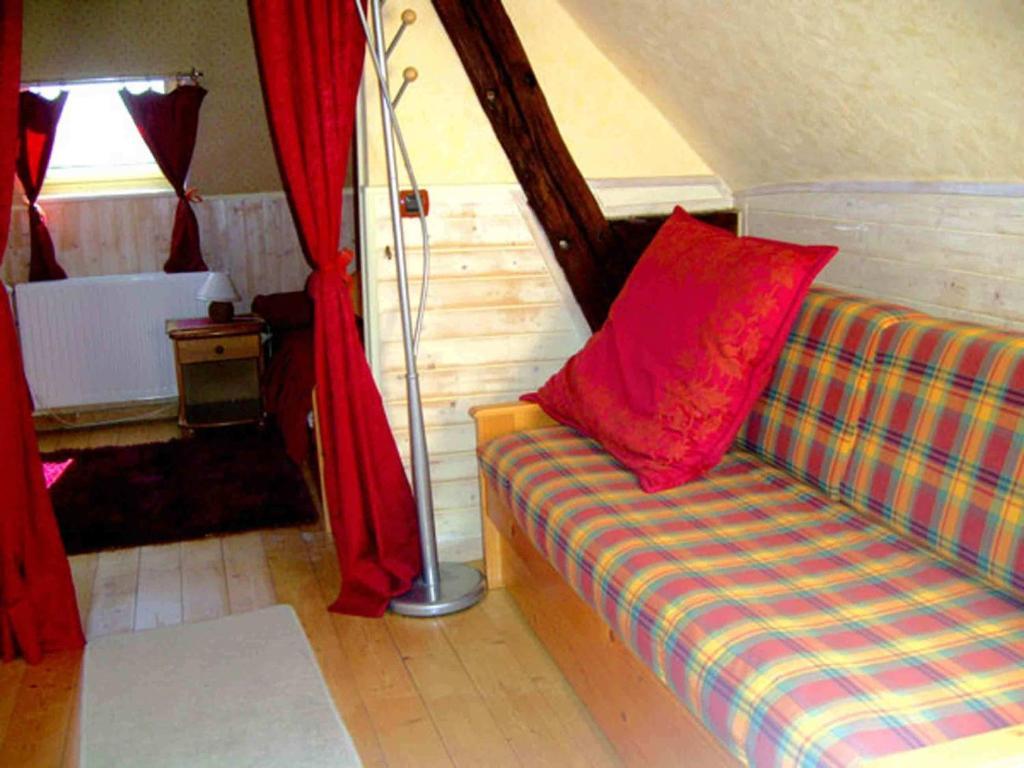 Chambres D'Hotes Les Pensees Douces Auxerre Room photo